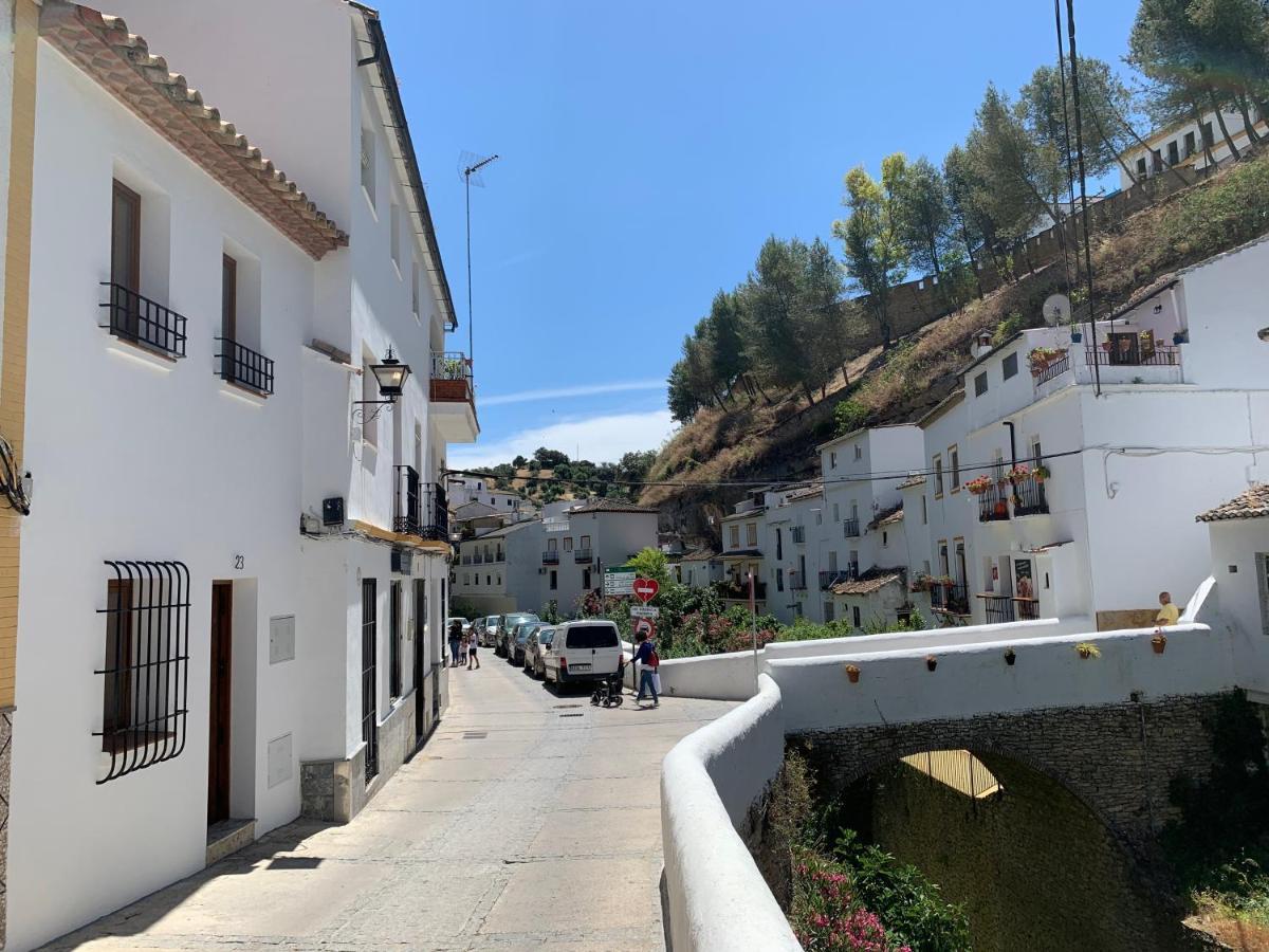 Casa Cueva El Puente Villa Setenil De Las Bodegas Eksteriør billede
